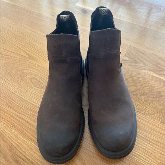 Ugg Men's Brown Leather Chelsea Boots - Picture 1 of 7